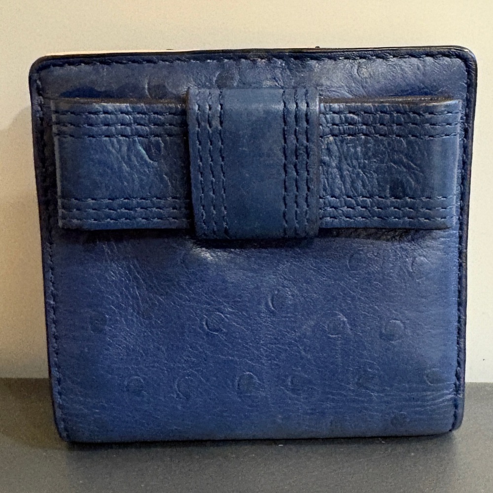 Kate Spade Blue Compact Wallet Ostrich Leather Bifold Serenade Valencia Road